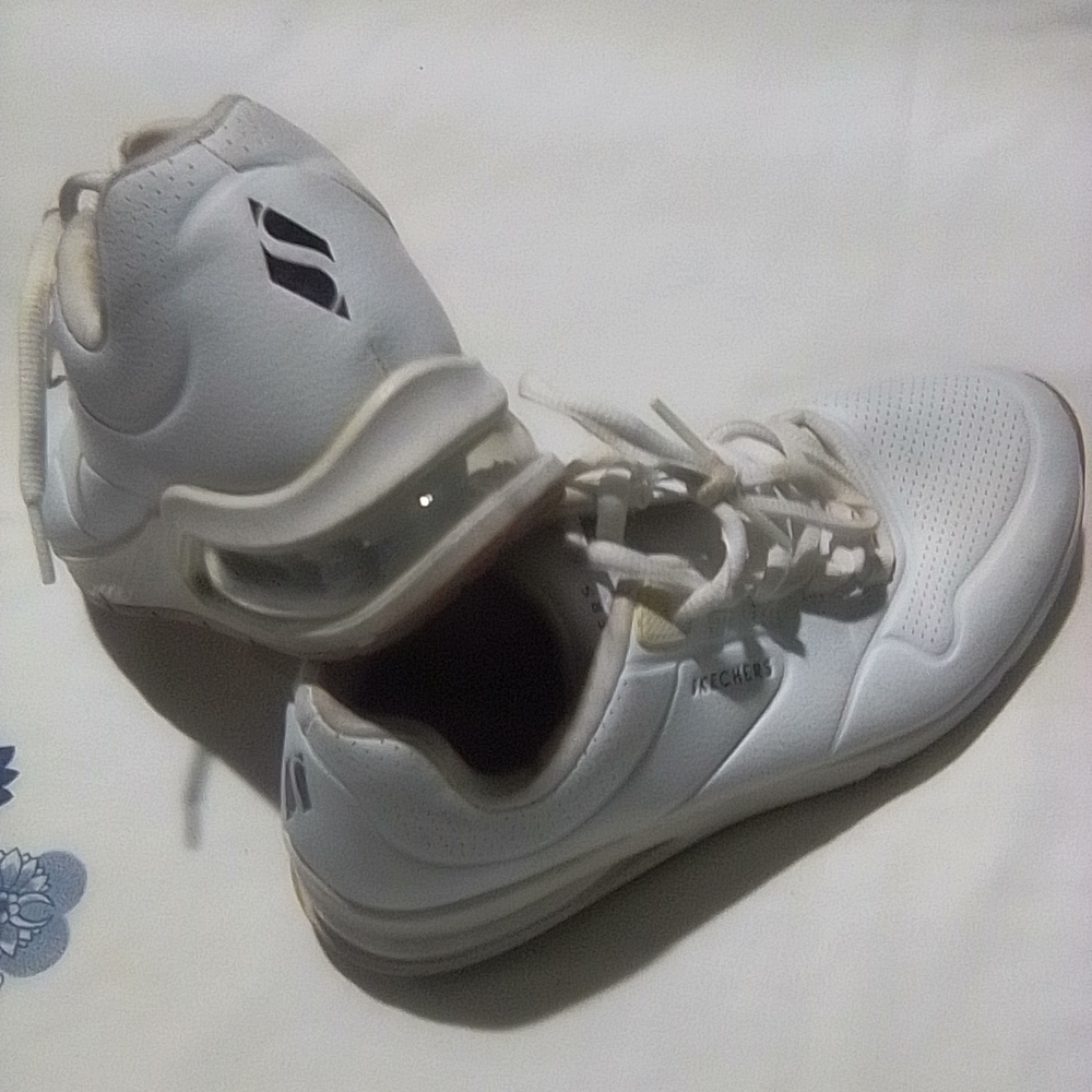 Skechers Air White Women's Shoes